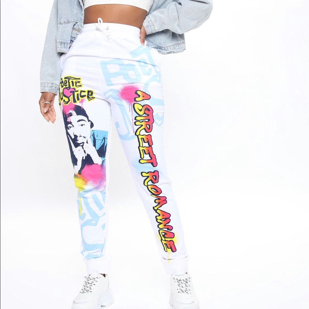 Fashion nova graphic sweatpants